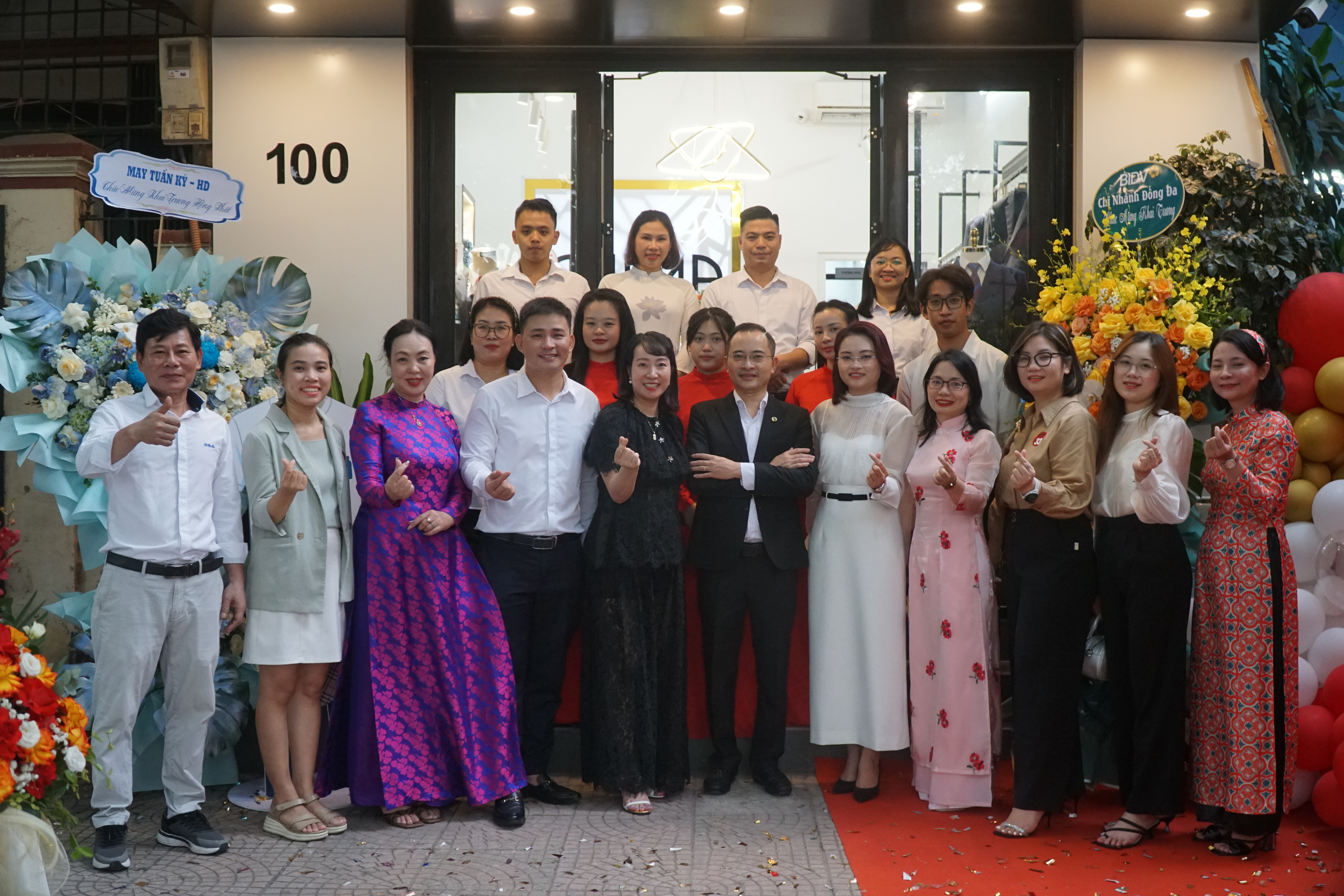 Dịch vụ hỗ trợ